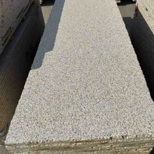 石嘴山 黄金麻花岗岩荔枝面毛板，半成品