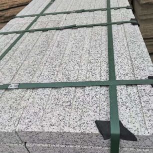 石嘴山 白麻花岗岩直行盲道石，盲条，地铺石