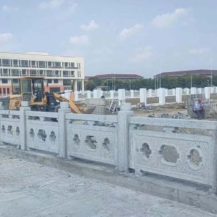 石嘴山 白麻花岗岩荔枝面河道栏杆