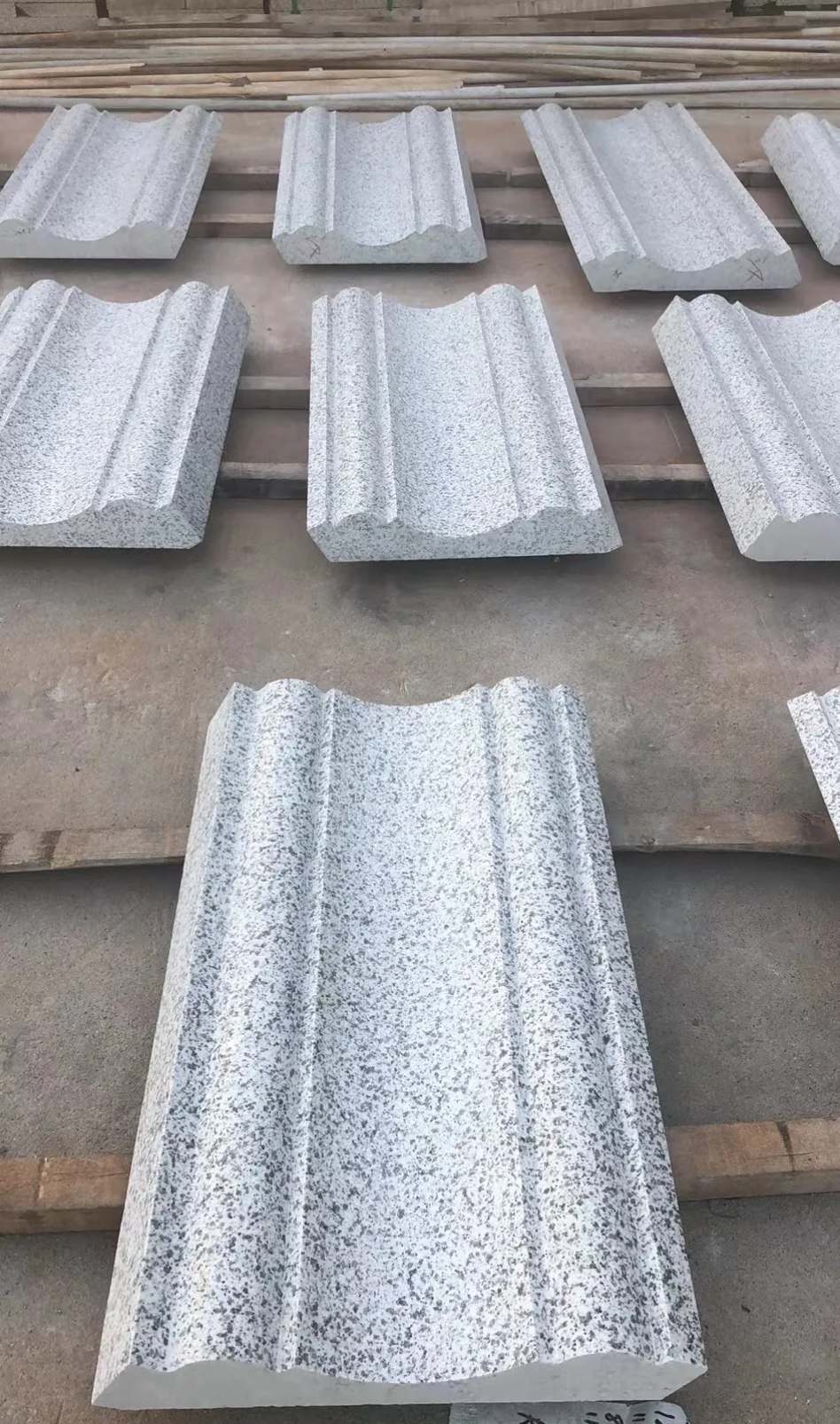 石嘴山 白麻花岗岩光面别墅线条