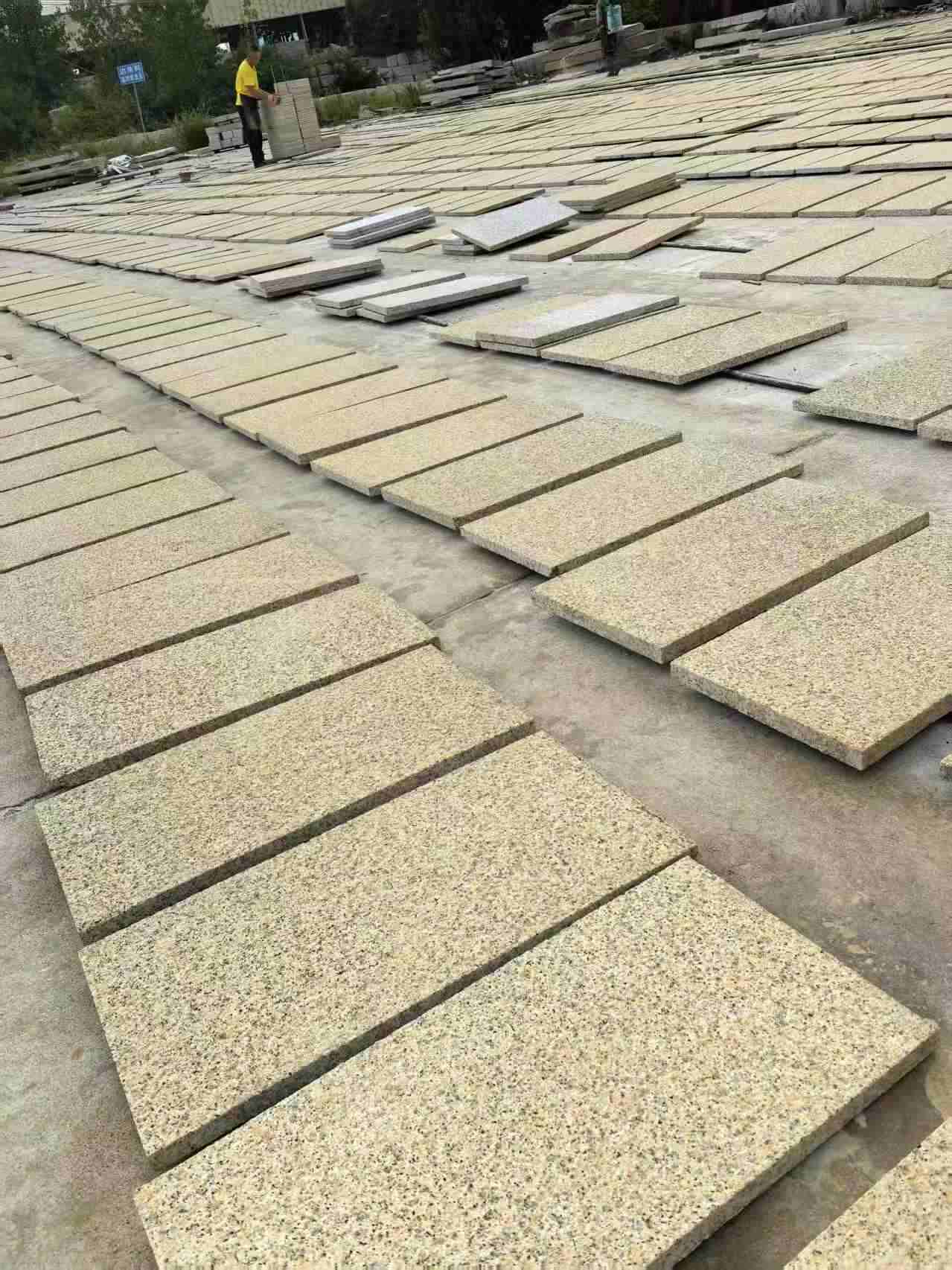 石嘴山 黄金麻荔枝地铺石面排板