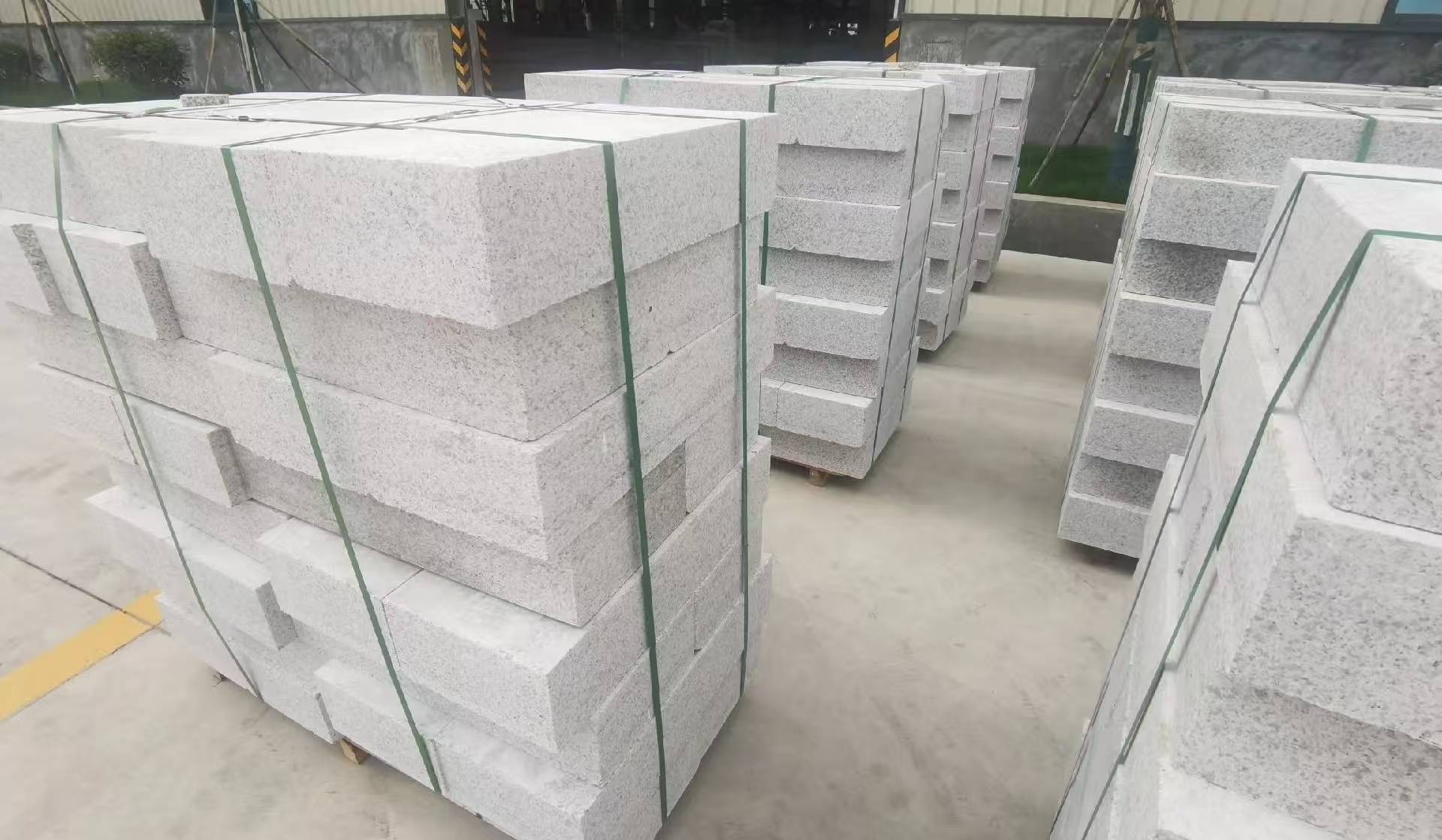 石嘴山 白麻花岗岩路沿石，立缘石，平缘石，路牙石，道牙石，马路牙子等