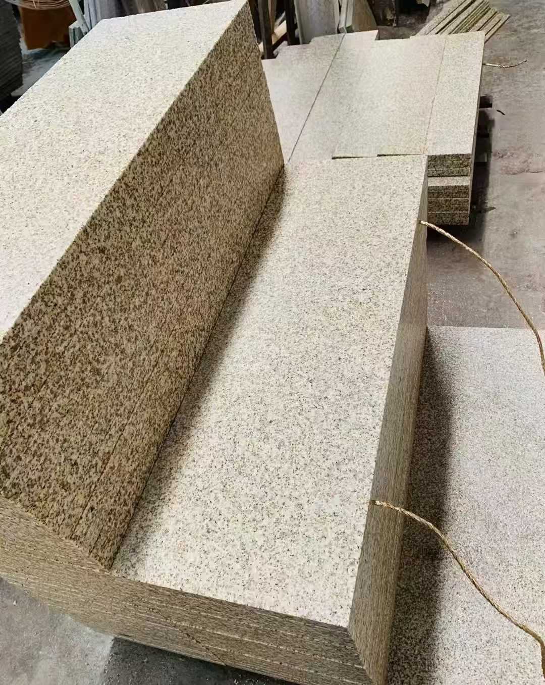 石嘴山 黄金麻荔枝面外墙干挂成品