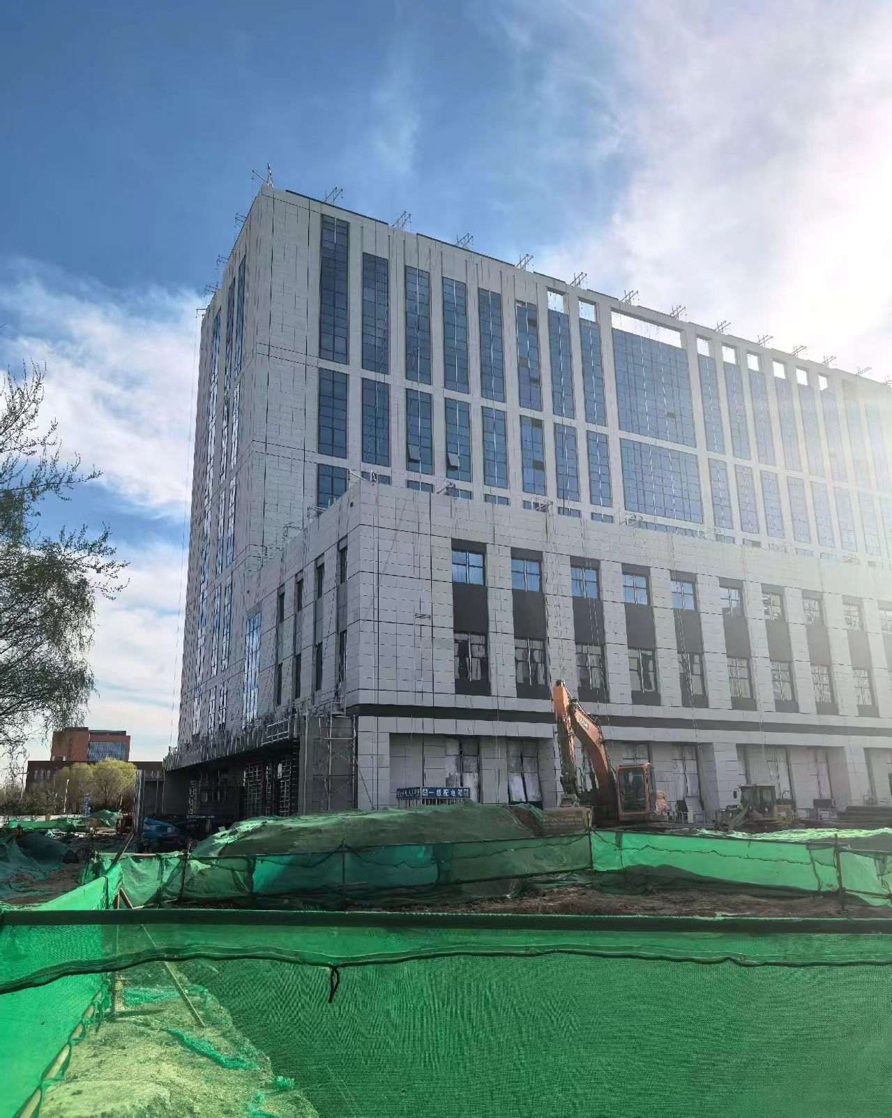 石嘴山 白麻花岗岩石材外墙干挂